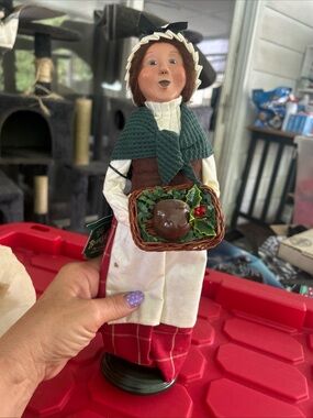 Byers choice caroler